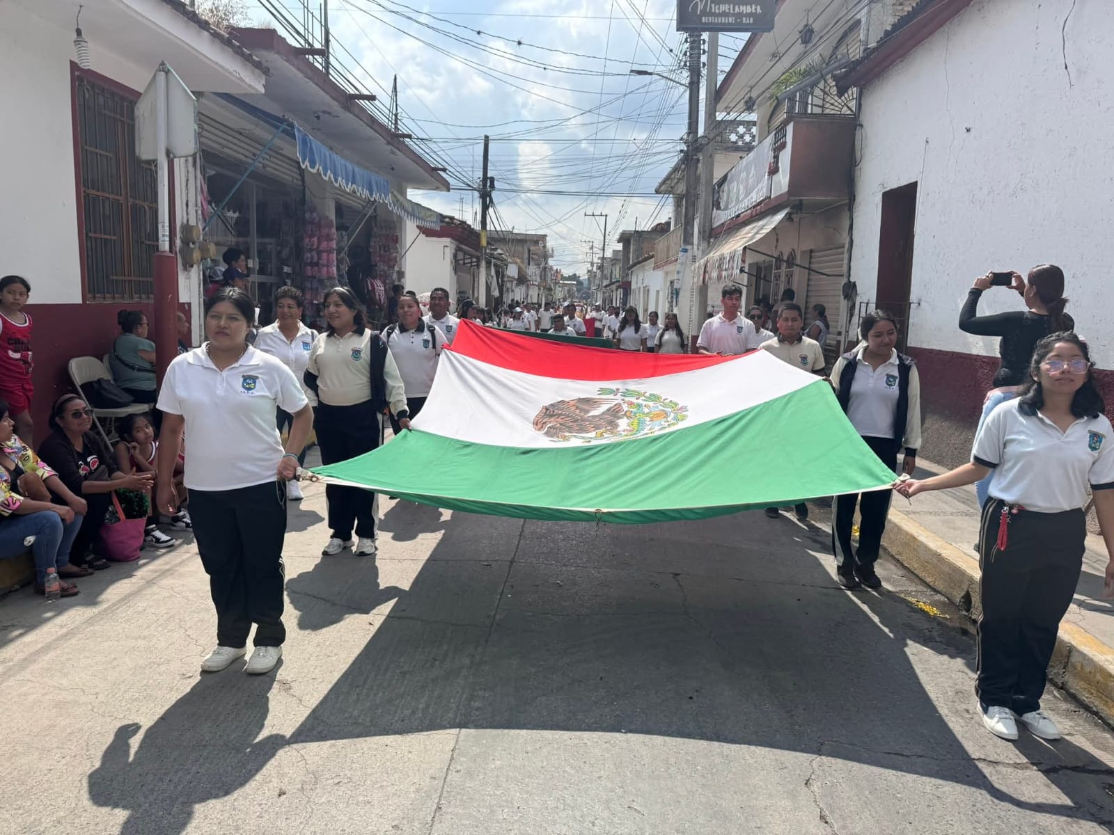 DESFILE DEL 20 DE NOVIEMBRE