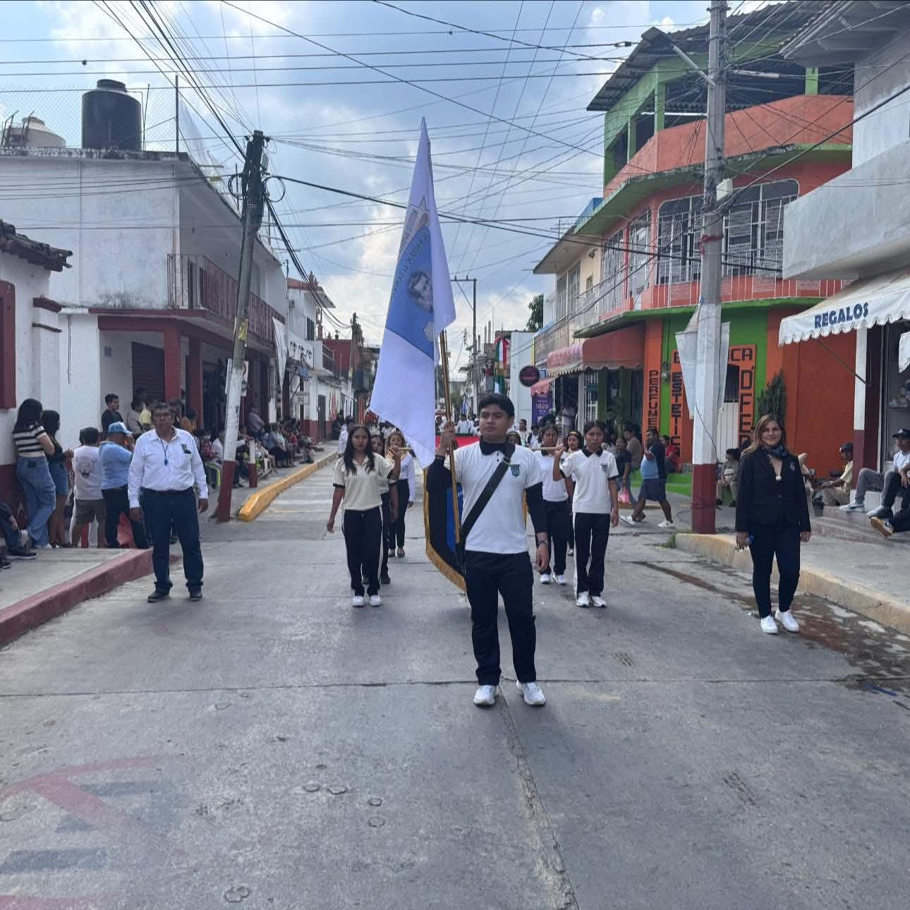 DESFILE DEL 20 DE NOVIEMBRE